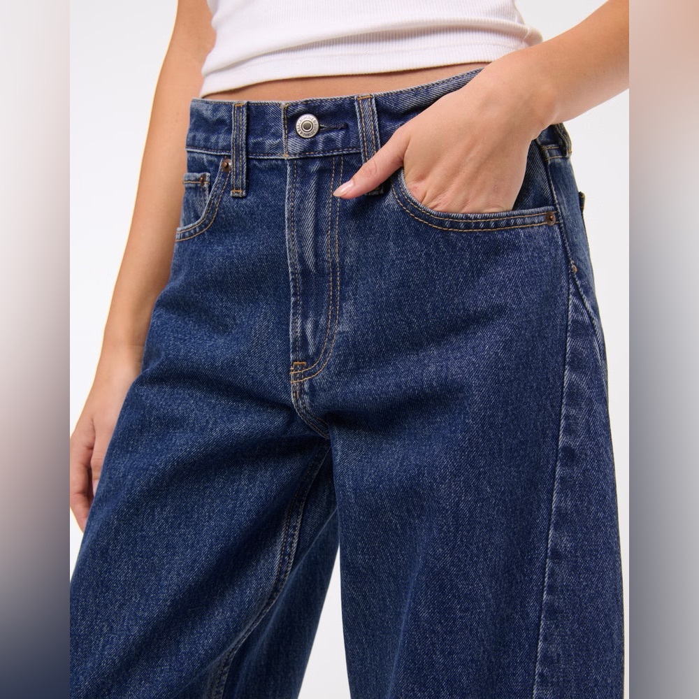 NWT Abercrombie & Fitch Dark Blue Mid Rise Barrel Jean - Picture 8 of 11